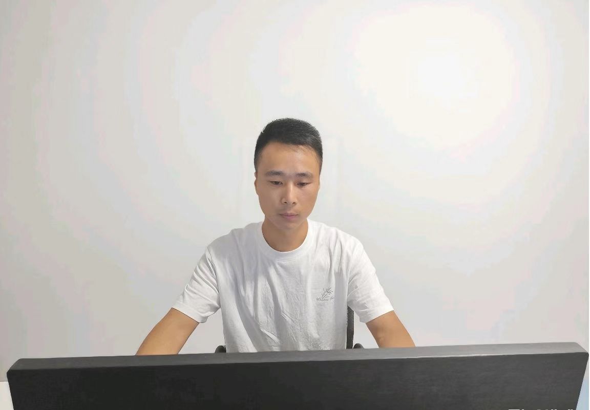 檀斌冰.jpg